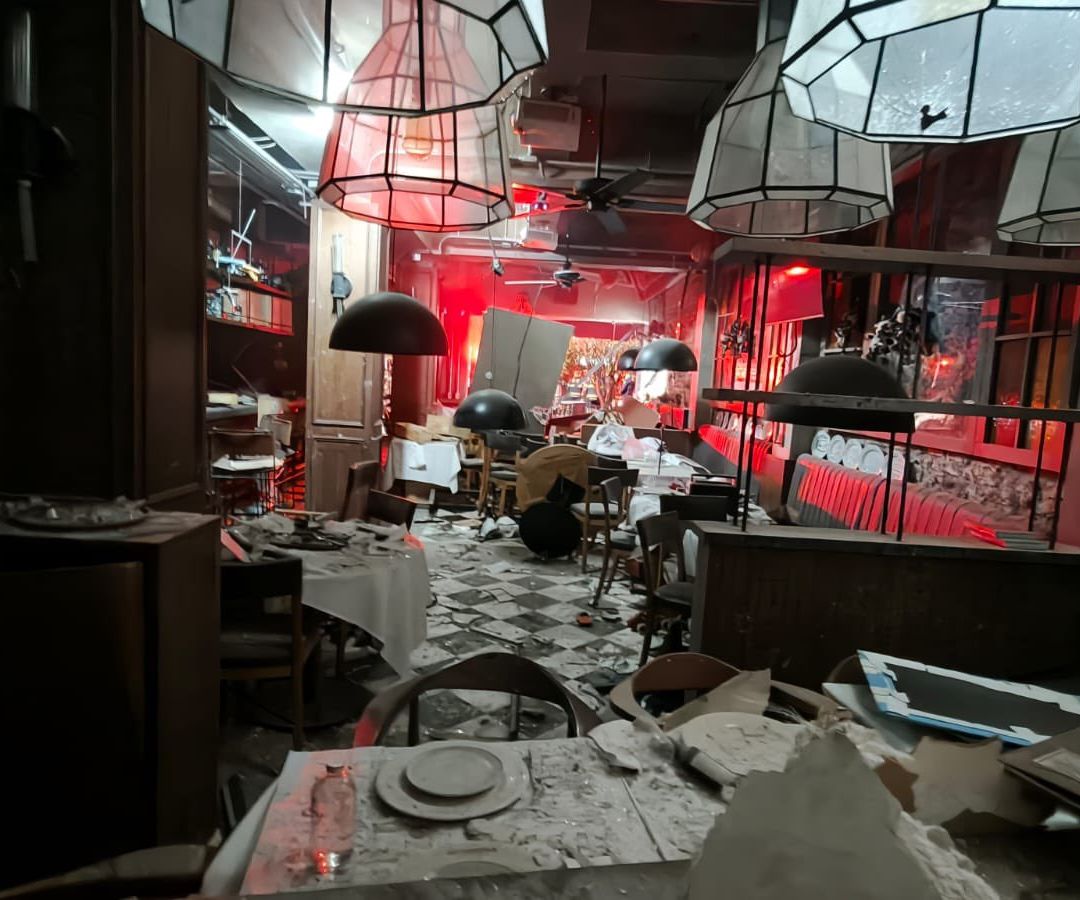 Explota Tanque de Gas en Restaurante de la Colonia Roma; Reportan Herido al Director de PC